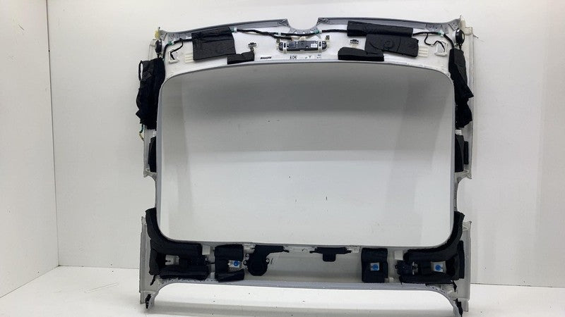 1742737-03-F ⭕ 24-26 Tesla Model 3 Panoramic Sun Roof Ceiling Moonroof Headliner 1742737-03-F