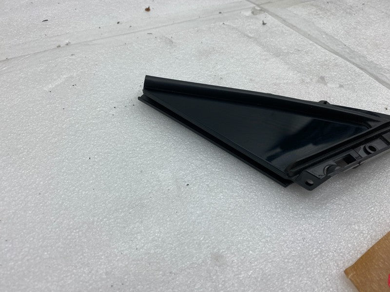 103490999E ⭕16-20 Model X Front Right Door Quarter Applique Corner Glass Cover 1034909-99-E