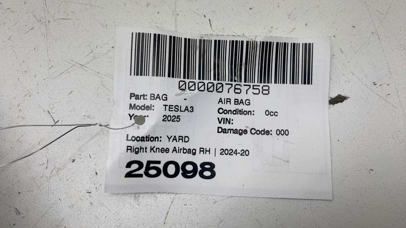 1077826-00-E ⭕ 24-25 Tesla Model 3 Front Right Lower Knee Safety Airbag Module 1077826-00-E