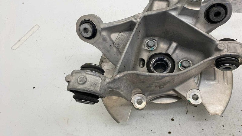 ⭕ 20-24 Model Y Rear Right Spindle Knuckle w/ Hub (142mm Driven) RH 11