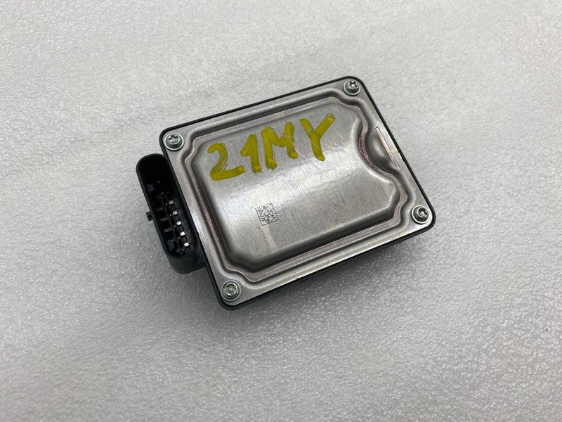 ⭕ 20-24 Tesla Model Y MY Seven Pin Perpendicular Radar Sensor 7-Pin 11