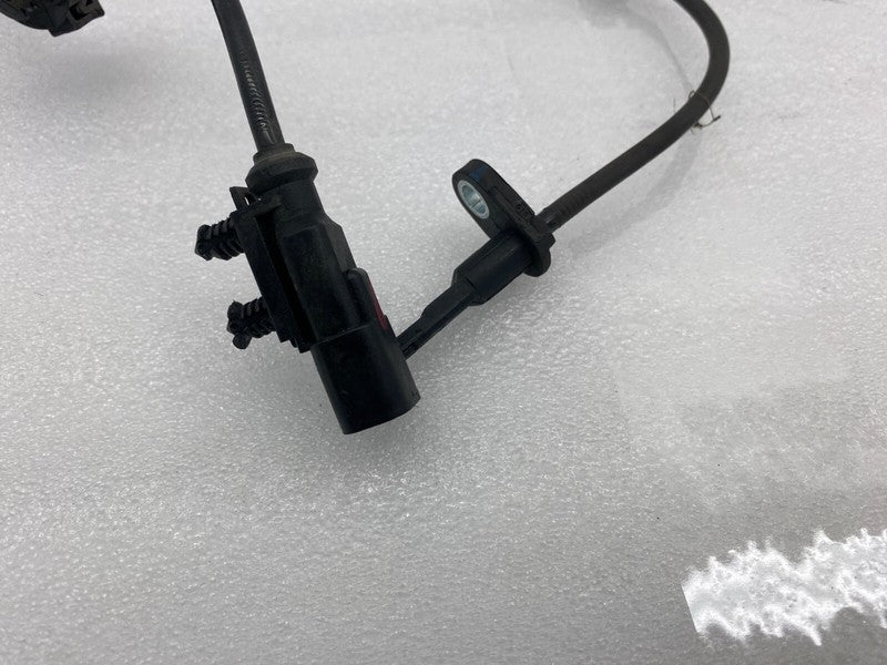 1037796-00-B ⭕ 12-20 Model S Rear Left/Right Intelligent ABS Wheel Speed Sensor 1037796-00-B