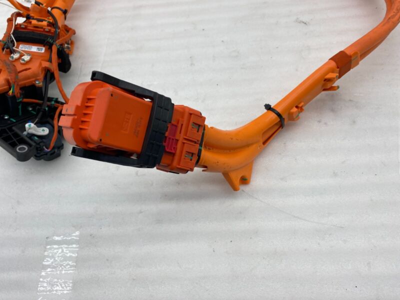 109301000E ⭕ 17-20 Tesla Model 3 High Voltage Charge Port Inlet Wiring Harness 1093010-00-E