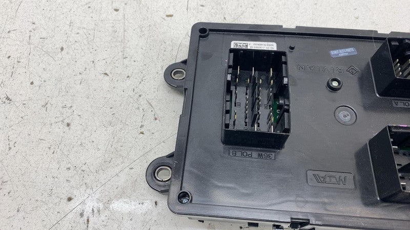 PT00031575E 2022-2024 Rivian R1T R1S Left Dash Fusebox Power Relay Control Module ECM Assy