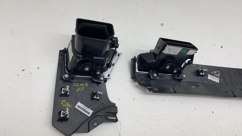 600762800C ⭕ 12-15 Tesla Model S Dash A/C Air Vent Outlet Dashboard Trim Panel 6007628-00-C