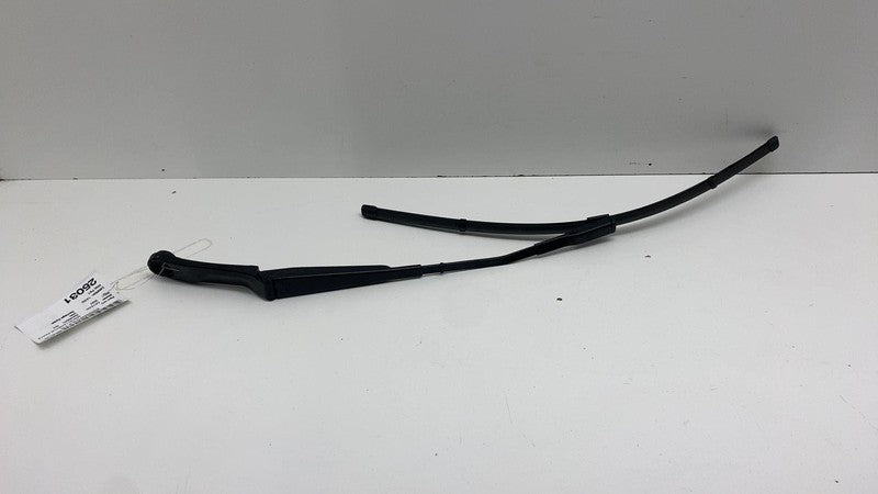 ⭕ 2019-2025 Porsche Cayenne Front Driver SIde Windshield Wiper Arm & Blade Left