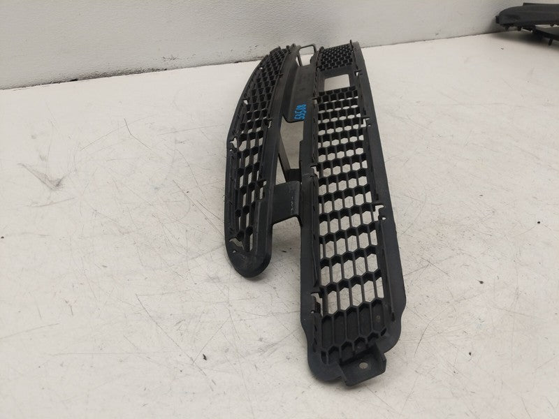 1038211 00 A 12-15 Model S Front Bumper Mesh Grille to suit w/ Radar Sensor Slot 1038211-00-A