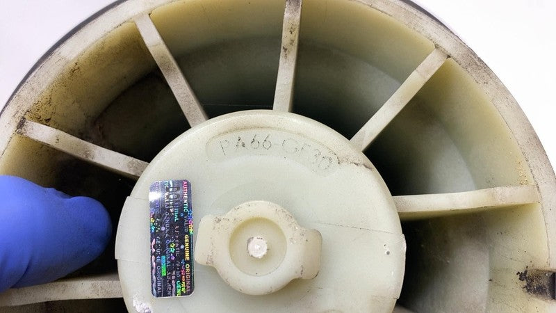 C100001909J ⭕ 22-24 R1T R1S Rear Left or Right Air Suspension Bag Spring Shock C100001909-J