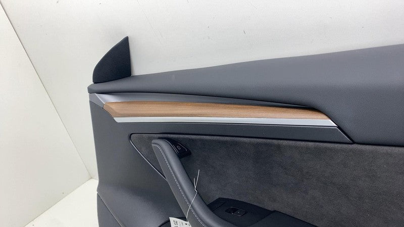 1593863-00-A ⭕ 2021-2023 Tesla Model 3 Front Right Interior Door Panel Trim Card 1593863-00-A