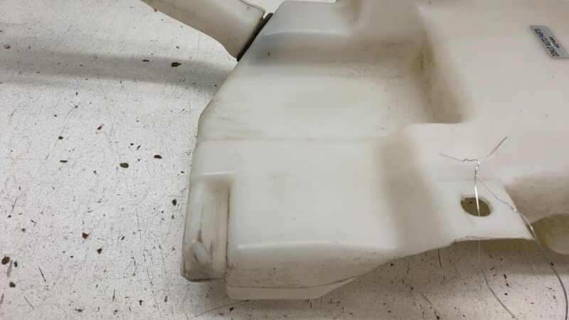 CJ54 17B613 AC 2013-2018 Ford C-Max Windshield Washer Reservoir Bottle Tank CJ54-17B613-AC