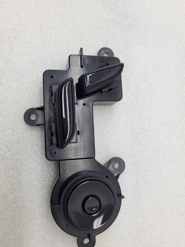 ⭕ 2016-2020 Tesla Model X Front 1st Row Seat Control Switch Right 1049
