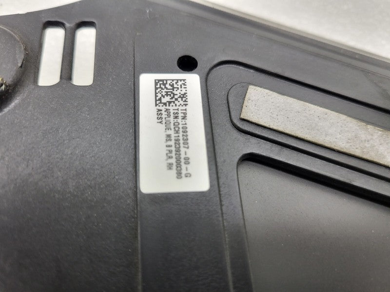 109230700G ⭕ 16-20 Model S Passenger B-Pillar Glass Applique w/ Camera Right 1092307-00-G