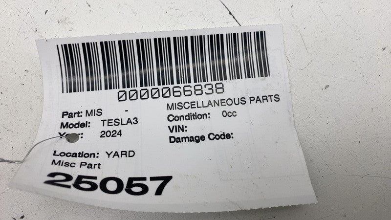 1768093-20-A ⭕ 24-25 Model 3 M3 Instrument Panel Steering Column Upper Gap Hider 1768093-20-A