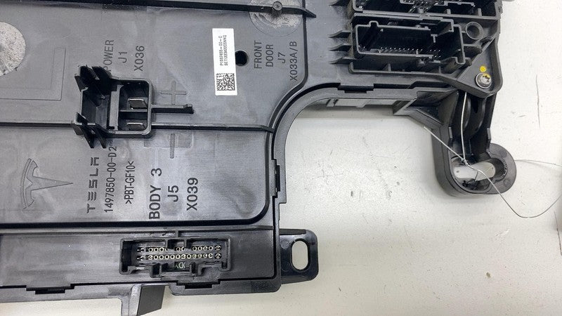 149785000D 2017-2023 Tesla Model 3 Left Low Voltage Controller Electronic Control Module LH
