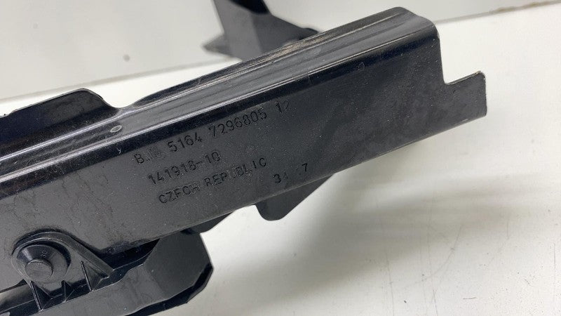 5164 7296805 ⭕ 14-21 BMW i3 Front Panel Reinforcement w/ Headlamp Bracket Support 51647296805