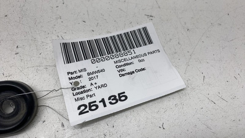 ⭕ 2017 2018 2019 2020 BMW 540i Front Passenger Side Windshield Wiper