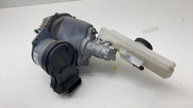 104467100E ⭕ 2017-2023 Model 3 Power Brake Booster Master Cylinder & Reservoir 1044671-00-E