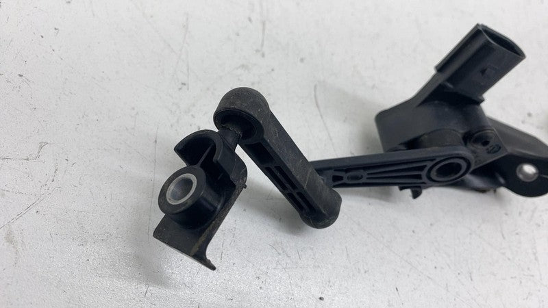 ⭕ 21-25 Tesla Model X Rear Side Air Suspension Height Sensor Left 142