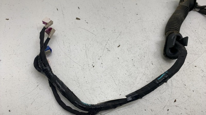 PT00513493 C ⭕ 2025 Rivian R1S Rear Right Tailgate Upper Liftgate Wiring Harness PT00513493-C