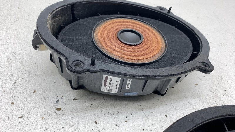 C100001447G 2022 2023 2024 Rivian R1T R1S Set of Left & Right Door Audio Sound Speakers (4x)