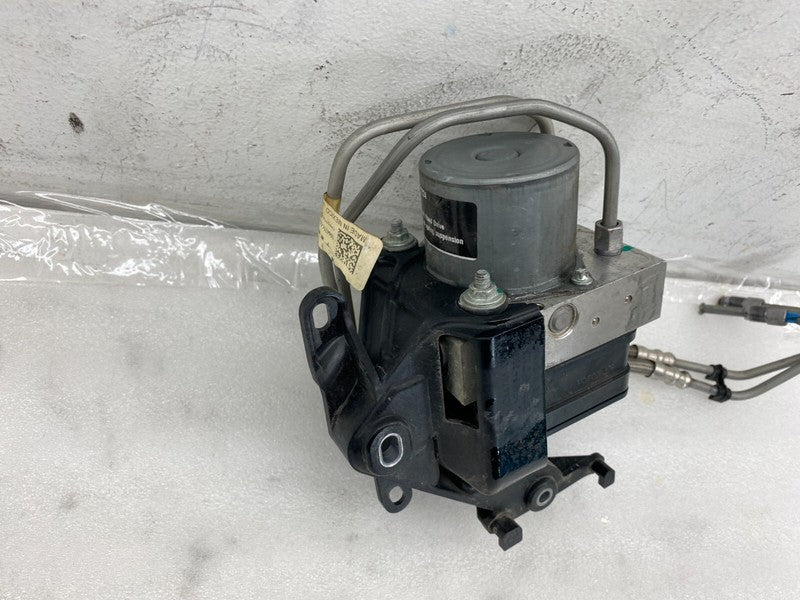 ⭕ 17-23 Tesla Model 3 Anti-Lock Brake System ABS Pump Module Unit 1044