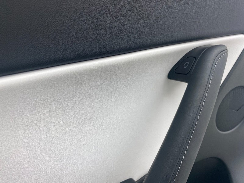 ⭕20-24 Tesla Model Y Rear Passenger Side Door Panel Trim Card Right 14