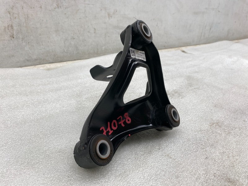 111023300C ⭕ 2017-2023 Tesla Model 3 M3 Front Left Side Drive Unit Motor Mount 1110233-00-C