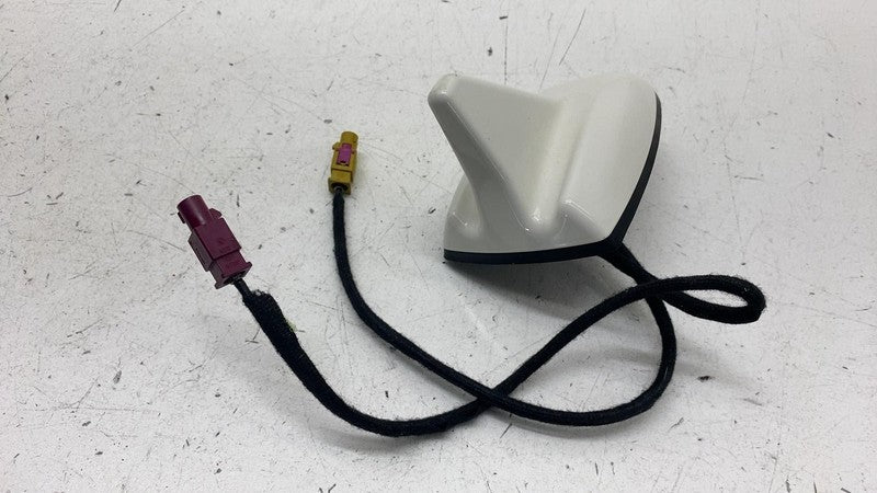⭕ 2014-2021 Maserati Ghibli Exterior Roof Shark Fin Antenna Receiver 6