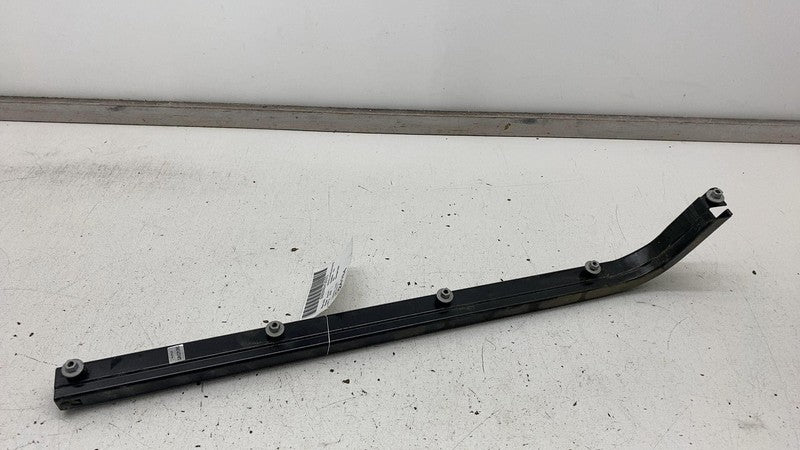 ⭕ 2017-2024 Chrysler Pacifica Rear Driver Side Slide Door Roller Track Rail Left