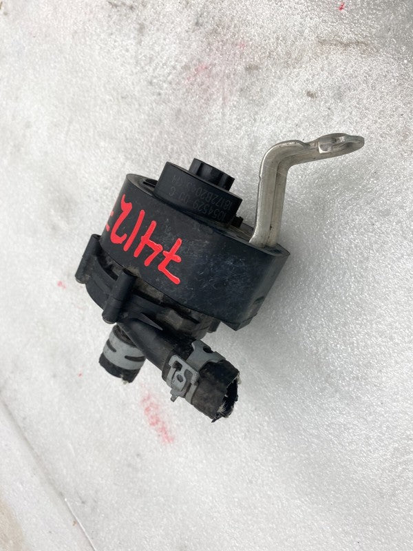 105452900G ⭕ 2016-2020 Tesla Model X Auxiliary Coolant Water Cooling Pump FWD 1054529-00-G