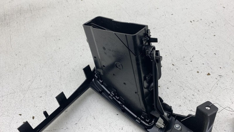 ⭕2017-2023 Levante AC Heater Climate Control Switch Radio Screen Bezel