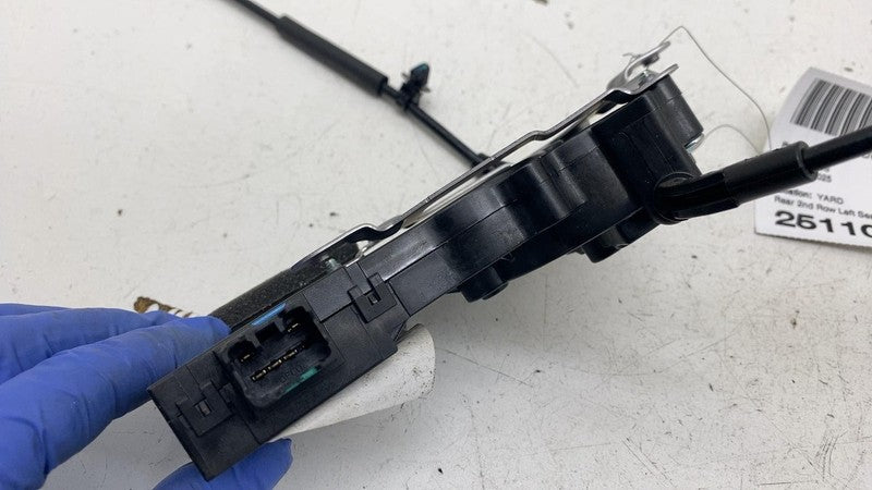 PT01249248 C ⭕ 2025 Rivian R1S Rear Left 2nd Row Seat Walk-in & Remote Module LH PT01249248-C