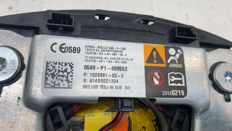 1023381-00-C ⭕ 12-15 Model S MS Steering Wheel Airbag w/ Control Switch & Bezel 1023381-00-C
