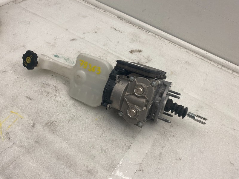 104552300C ⭕ 16-20 Model X Electromechanical Brake iBooster Module Reservoir 1045523-00-C
