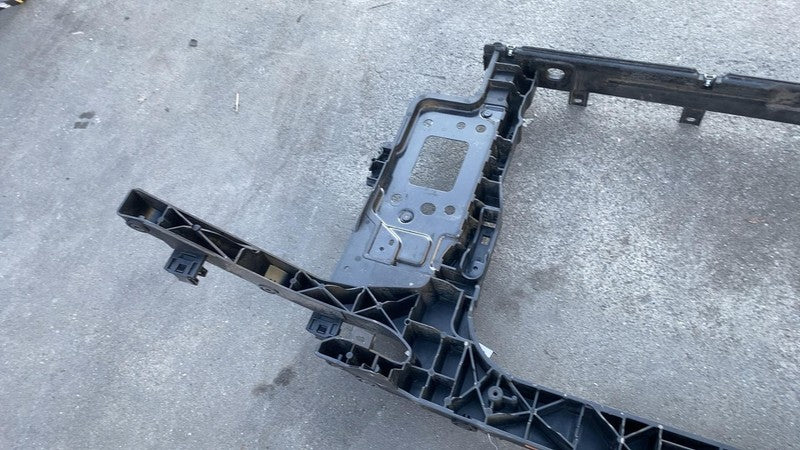 64101K4500 2018-2021 Hyundai Kona MK1 Front Bumper Radiator Core Support Frame Bracket OEM