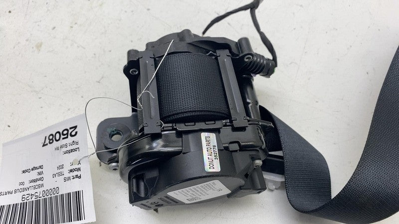 1068130-01-B ⭕ 24-25 Tesla Model 3 M3 Front Right 1st Row Seat Belt & Retractor 1856706-N1-D