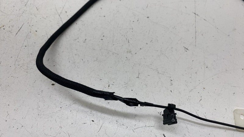 68068009AB ⭕ 11-17 Jeep Wrangler Remote & Radio Keyless Entry Antenna Amplifier 68068009AB