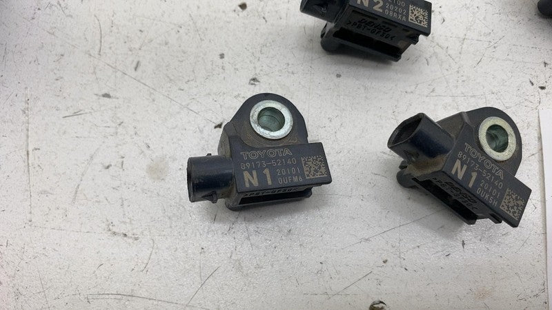 89831-52100 ⭕ 2023-2024 Toyota Prius Front Left & Right Crash Impact Sensor Unit 89831-52100
