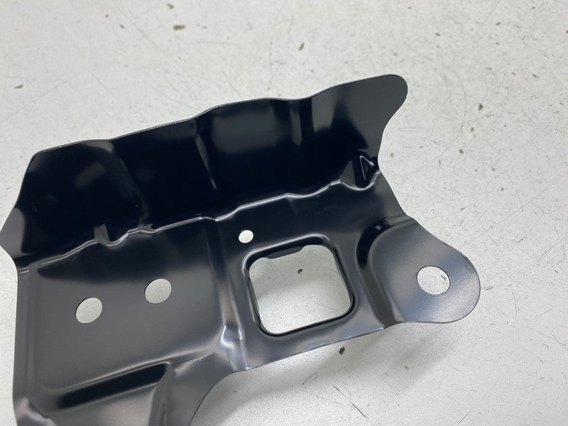 1964999 00 ⭕ 2025-2026 Tesla Model Y Front Right Bumper Support Lower Bracket RH 1964999-00