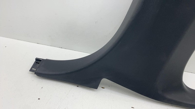 PT00001372 ⭕ 22-25 Rivian R1S Passenger B-Pillar Lower Trim Cover Panel Right RH PT00001372