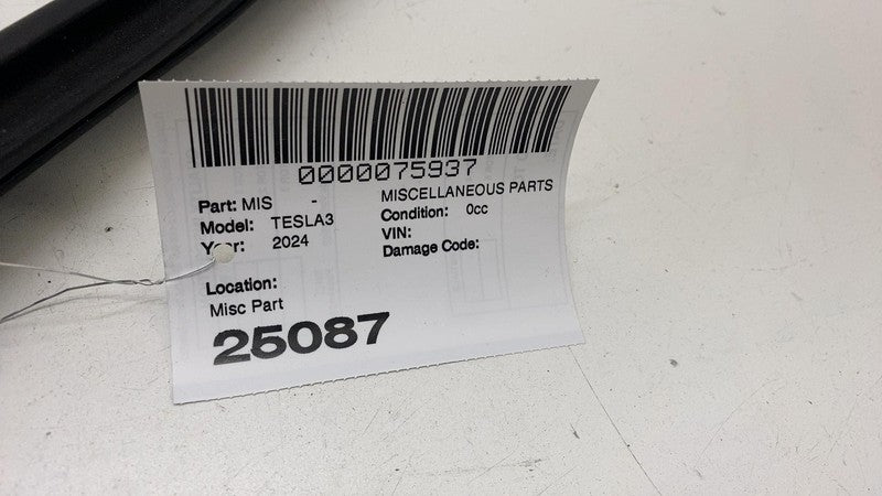 191098500C ⭕ 24-25 Tesla Model 3 Rear Side Left Door Primary Weatherstrip Seal 1910985-00-C
