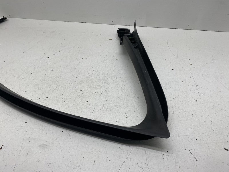 ⭕ 2017-2023 BMW 540i Front Right Door Window Frame Trim Cover RH OEM 5
