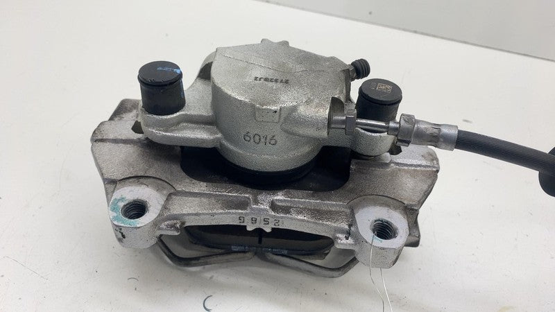 32300769 ⭕ 2021-2023 Polestar 2 Front Passenger Right Brake Caliper w/ Hose Line 32300769