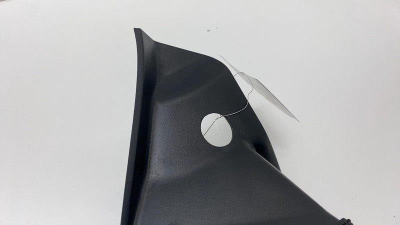 ⭕17-22 Tesla Model 3 Rear Driver Side Exterior Taillight Outer Tail La