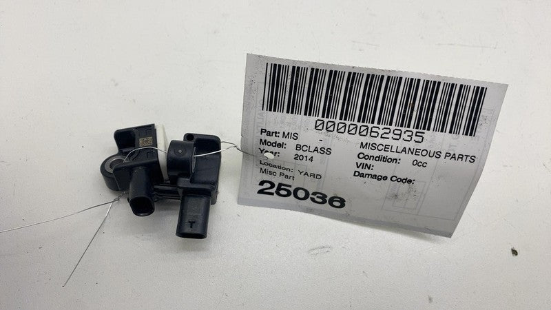 1668210151 ⭕ 2014-2015 Mercedes-Benz B Electric Drive Front Crash Impact Sensor A1668210151