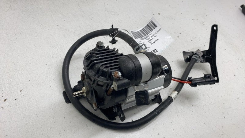 PT0005569301 2022-2024 Rivian R1T R1S Rear Air Ride Suspension Compressor Pump PT00055693-01