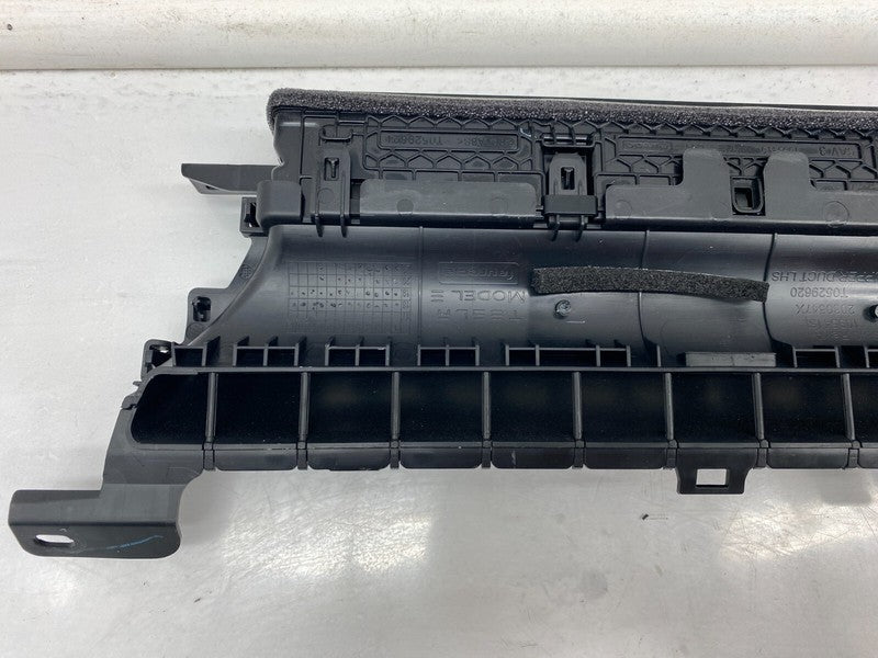 1083320-00-F ⭕ 17-23 Model 3 Y Driver Dashboard Heater A/C Air Vent Dash Duct 1083320-00-F