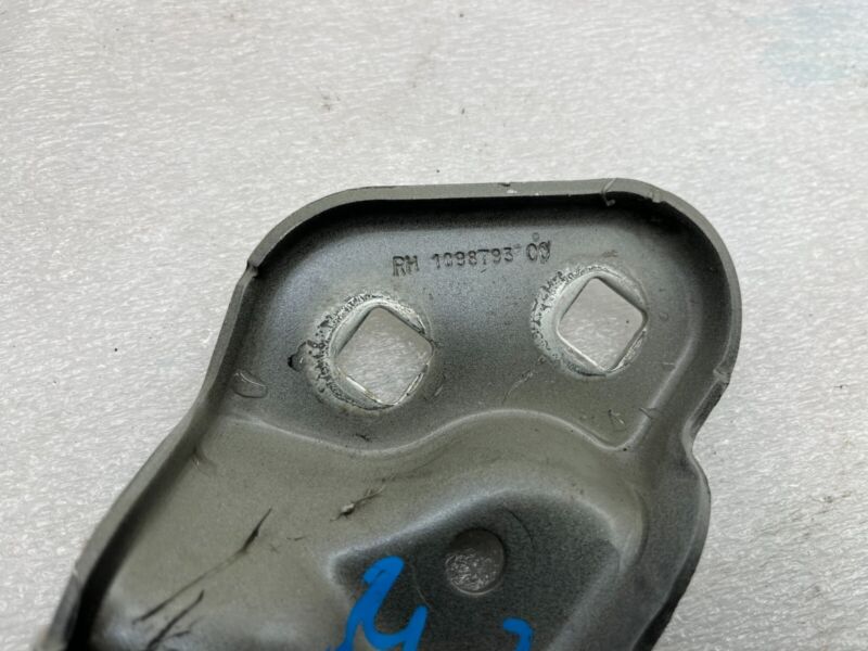 1098793 00 ⭕ 2017-2022 Tesla Model 3 M3 Front Passenger Side Hood Hinge Right RH 1098793-00