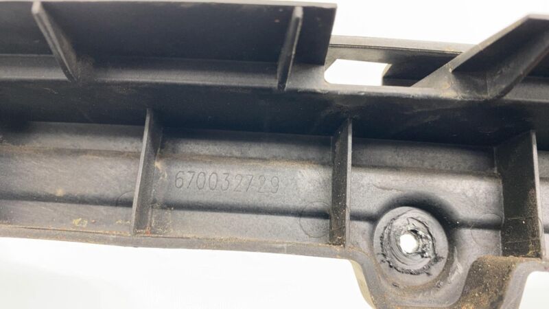 670032729 ⭕2017-2022 Maserati Levante Rear Bumper Center Mount Support Bracket 670032729