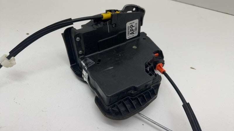 ⭕ 2014-2019 Chevrolet Silverado 1500 Rear Left Exterior Door Handle w/ Actuator